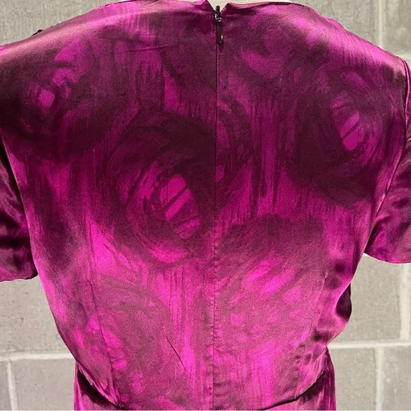 Banana Republic silk dress. - Picture 8 of 14